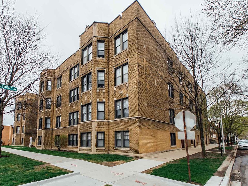 2332 W. Addison - Exterior