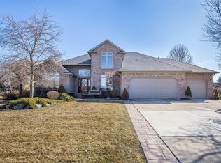 20021 Riverwoods Ct, Macomb, MI 48044