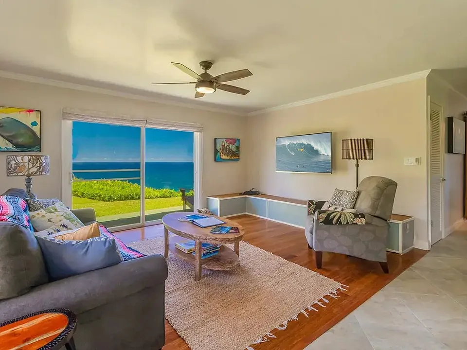 Edward Road Princeville Hi
