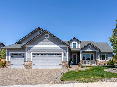305 Horizon Ridge Rd, Sparks, NV, 89441