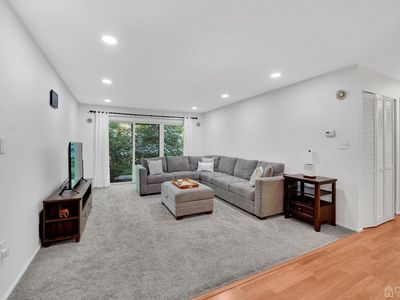 374 McDowell Dr, East Brunswick, NJ, 08816