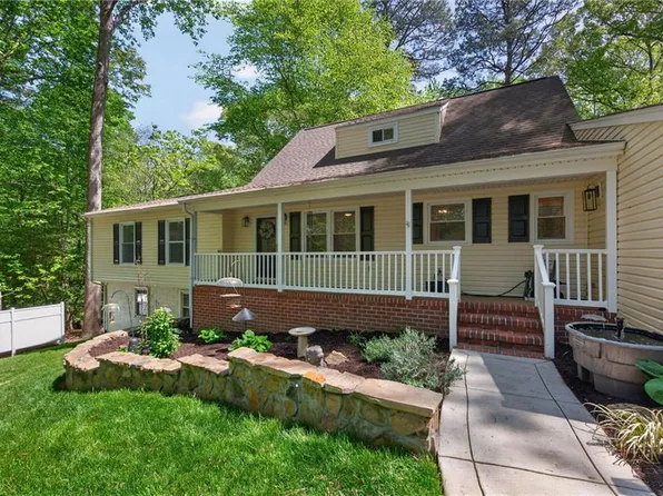 119 Tanbark Ln, Williamsburg, VA 23188