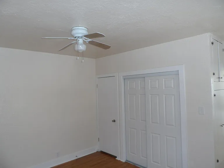 415 18th St #6 — Photo 7