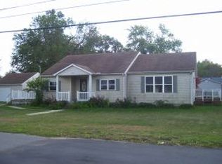408 W John St, Knox, IN 46534