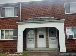 609 West Ct APT 8, Turtle Creek, PA 15145