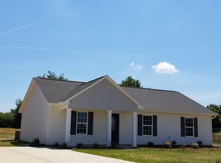 104 Mel Ln, Crouse, NC 28033