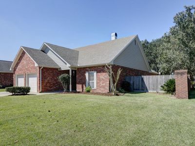 100 Kingspointe Cir, Lafayette, LA, 70508