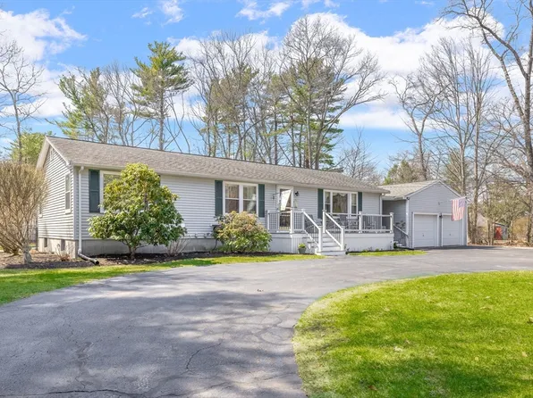 47 Lakeview Ave, Natick, MA 01760