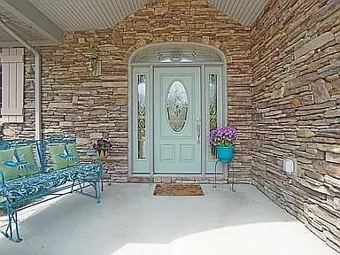 2nd image of 6994 Bluebird Dr