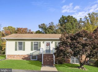 140 Deacon Rd, Fredericksburg, VA 22405