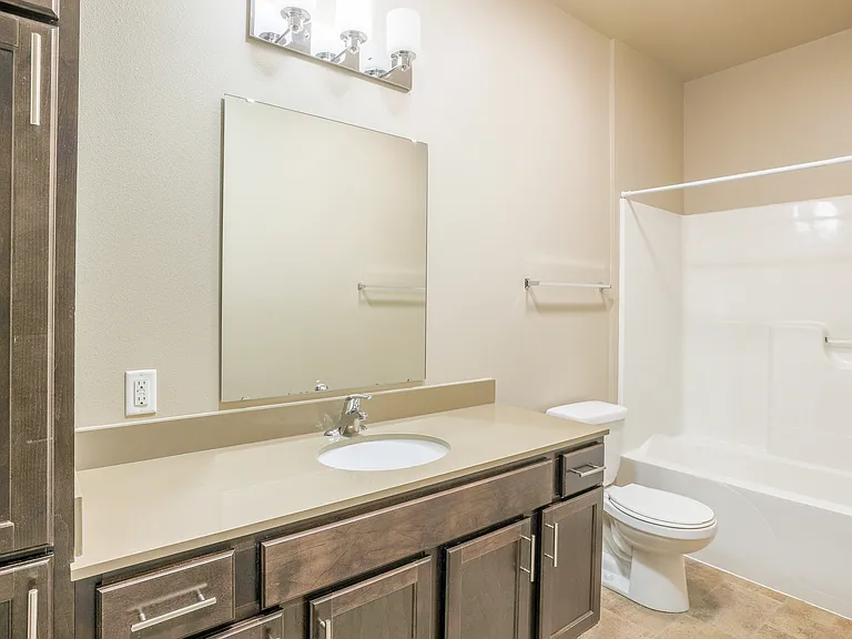 Timber Creek Apartments — Photo 18