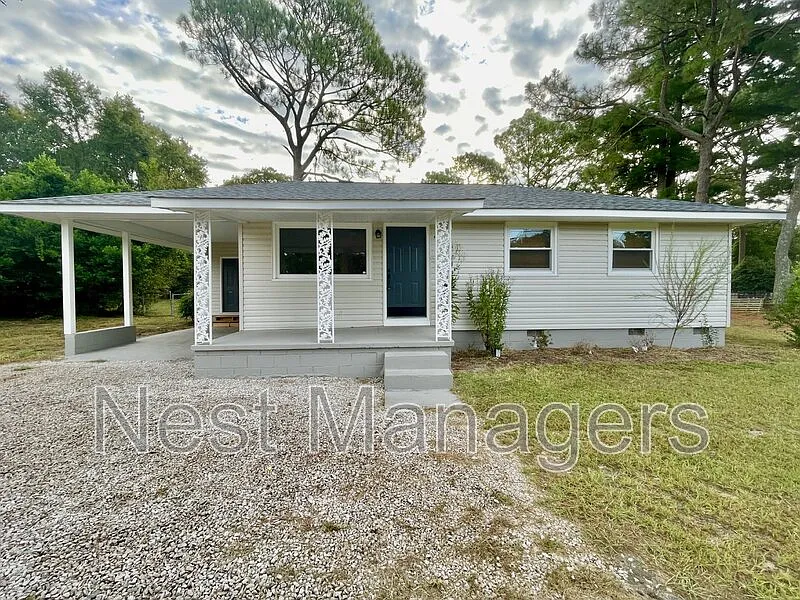 2201 Ireland Dr