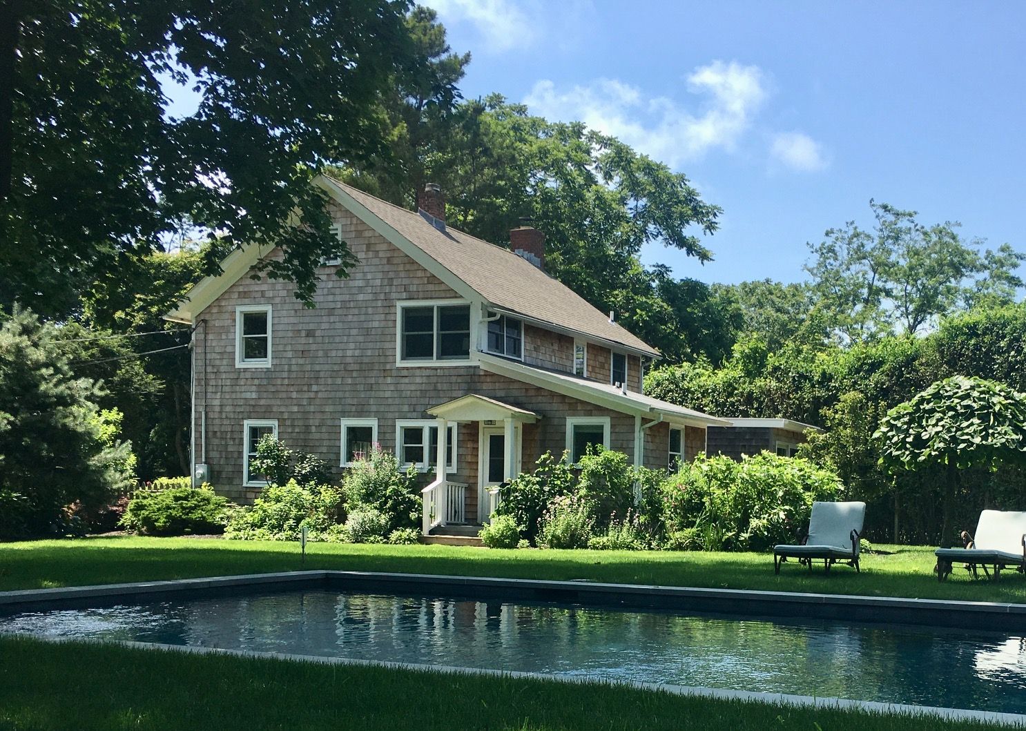  Pool/side Facade