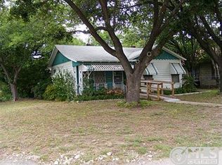 2822 NW 27th St, Fort Worth, TX 76106