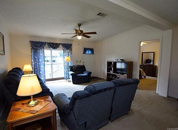 3rd image of 112 Marina Ln #309