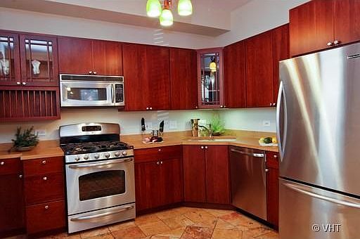 4th image of 1049 W Montana St APT 1