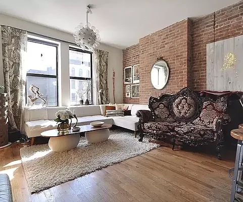 Rented by Compass | media 6