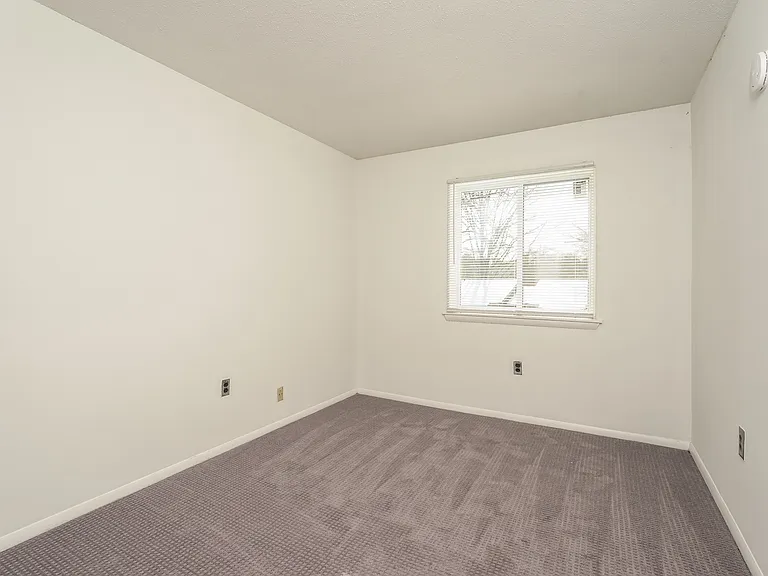2205 Sunderland Rd #115D — Photo 10