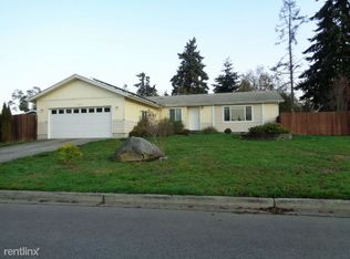 1717 S Delores Pl, Port Angeles, WA 98363