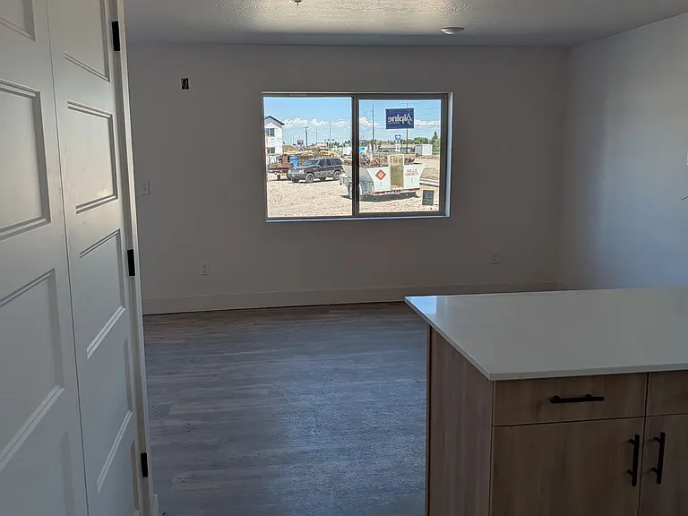 Juniper Commons — Photo 16