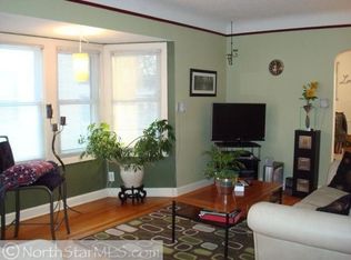 3015 Chowen Ave N, Robbinsdale, MN 55422