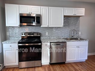 185 Calef Rd #4, Manchester, NH 03103