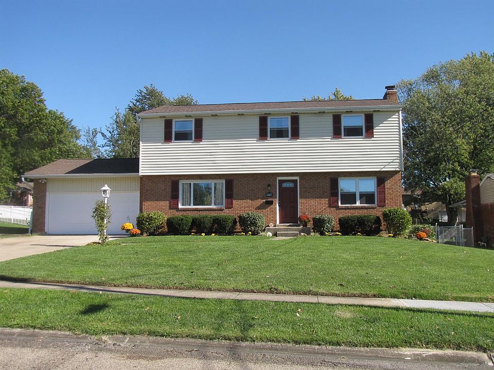 1st image of 8436 Ashhollow Dr