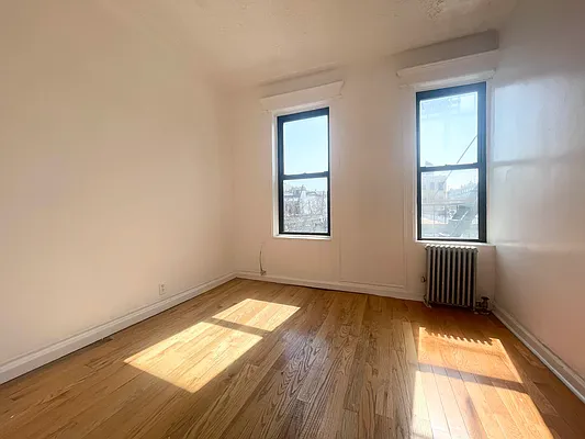 Rented by Pear NYC LLC | media 14