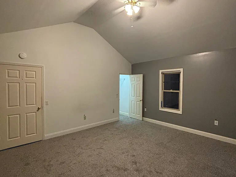 122 Cuyler St #3 — Photo 3