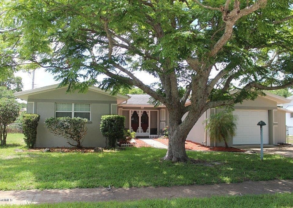 1st image of 2395 Heritage Dr