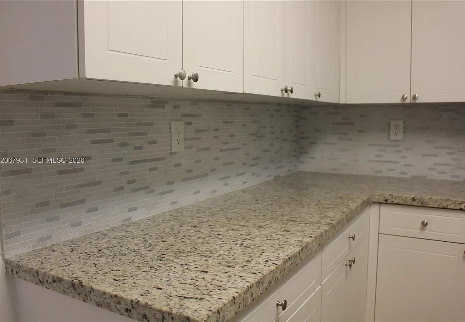 Quatraine Condo Ii Ph Ii — Photo 3