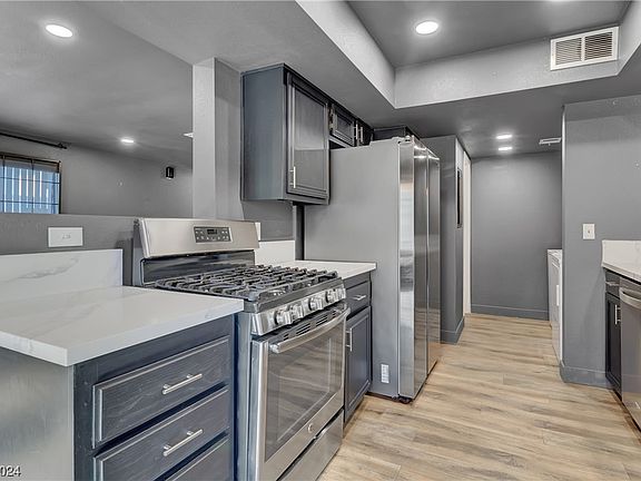 4th image of 2115 Pine Breeze Ln #0