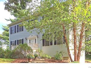 25 Sunset Pass, Wilton, CT 06897