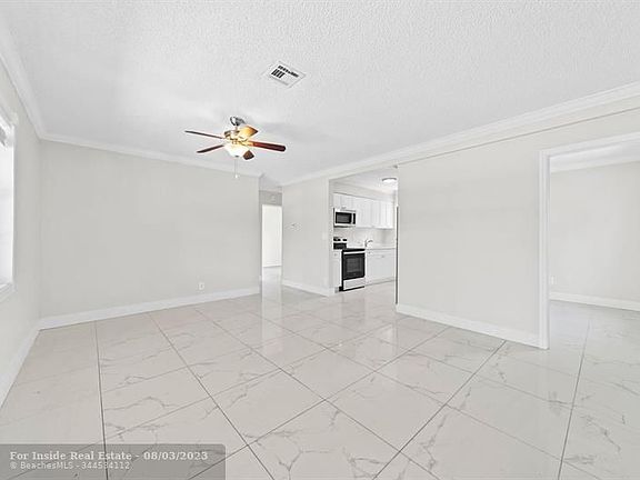 5th image of 1533 NW 6th Ave