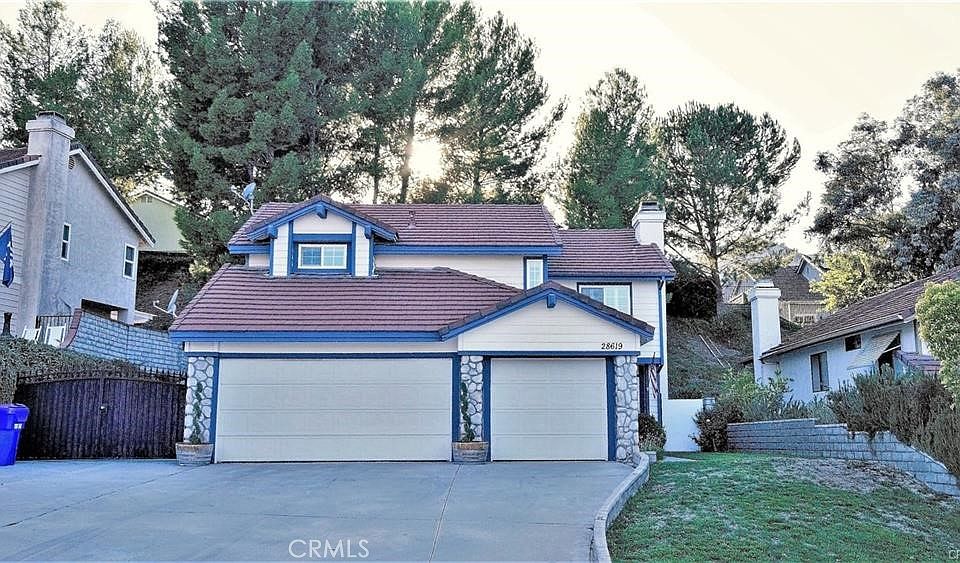 1st image of 28619 Greenwood Pl