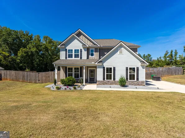 215 Sanders Rd, Macon, GA 31210