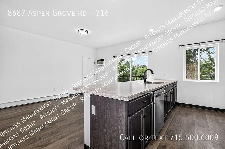 Brand-New Large 2 Bed, 2 Bath Apartment with Garage, Private Entry & In-Unit Laundry — Photo 2