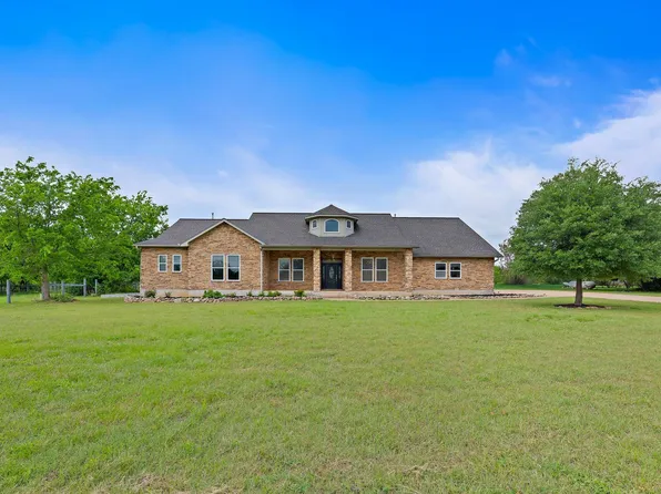 221 Mustang Mesa, Liberty Hill, TX 78642