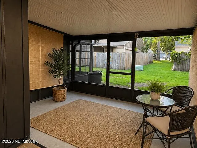 5553 Greatpine Ln S — Photo 22