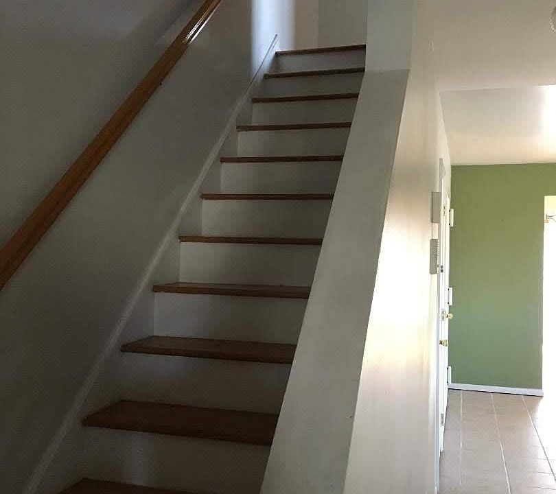 2nd image of 269 Davis Ave #2