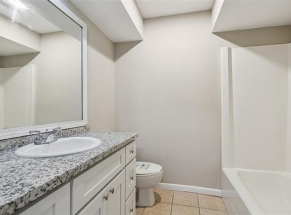 2nd image of 4329 Idaho Ave APT B