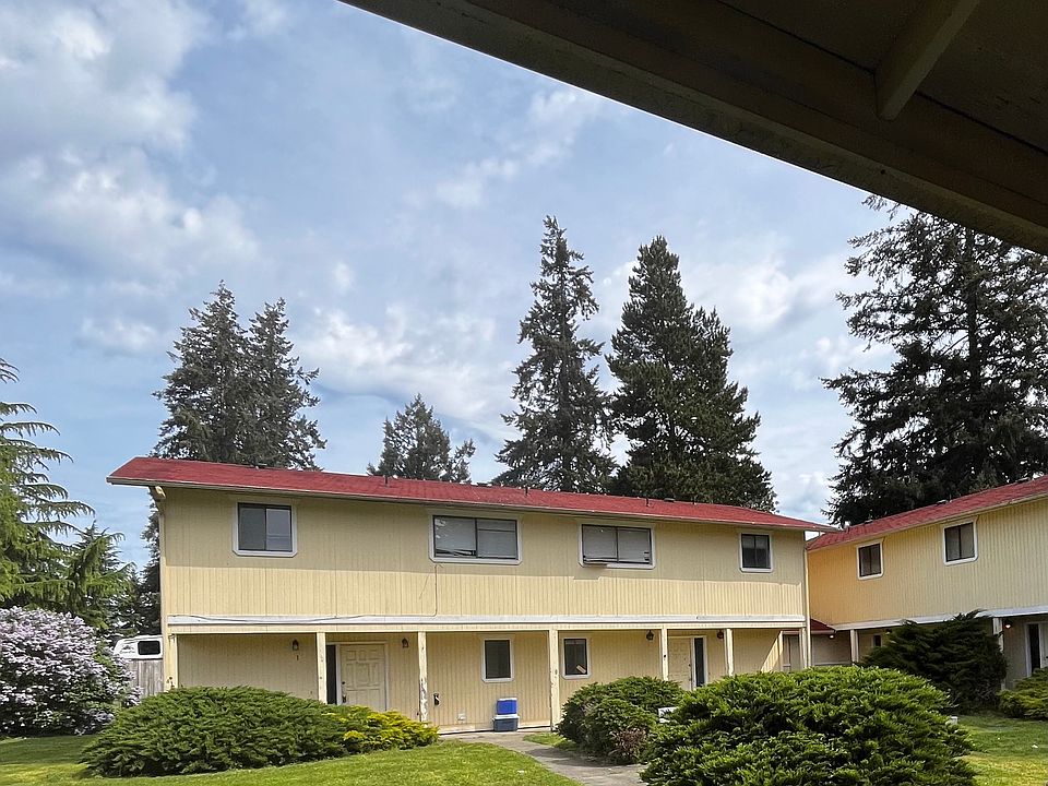 1st image of 316 Trailblazer St SE #1