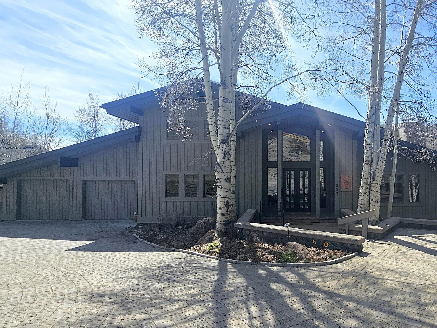 117 Skyline Dr
