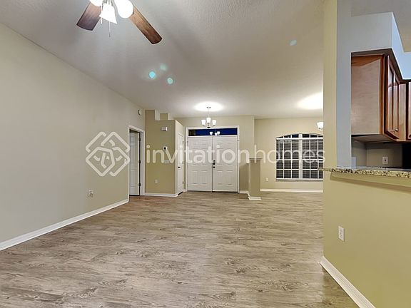 3rd image of 493 Quail Hill Dr