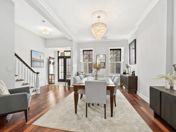 944 Bloomfield Street image 7 of 37