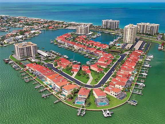 3rd image of 202 Sand Key Estates Dr