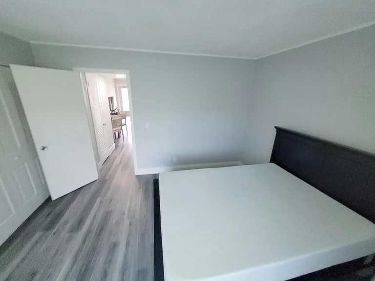 101 Hastings E #G — Photo 37