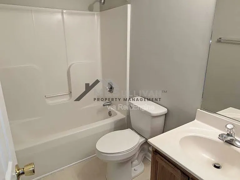 200 Belle Ct — Photo 15