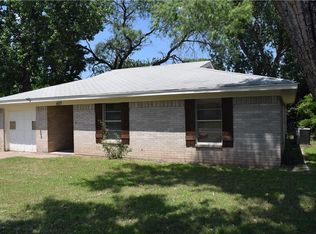 605 S Brazos St, Whitney, TX 76692