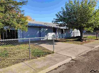 1355 Peach St, Red Bluff, CA 96080